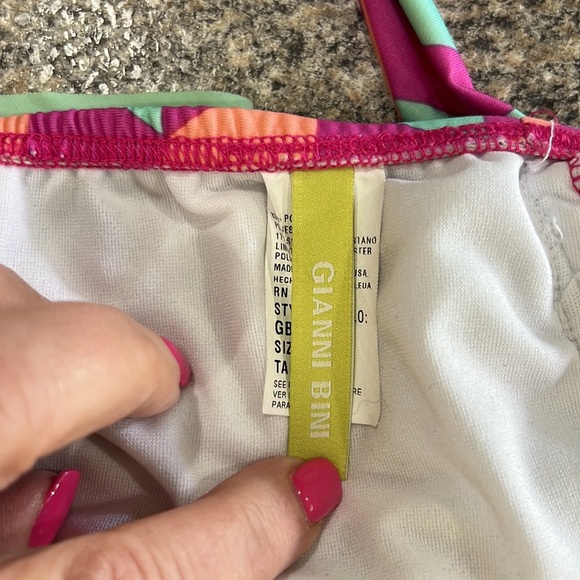 Gianni Bini bikini, size small - Picture 9 of 10